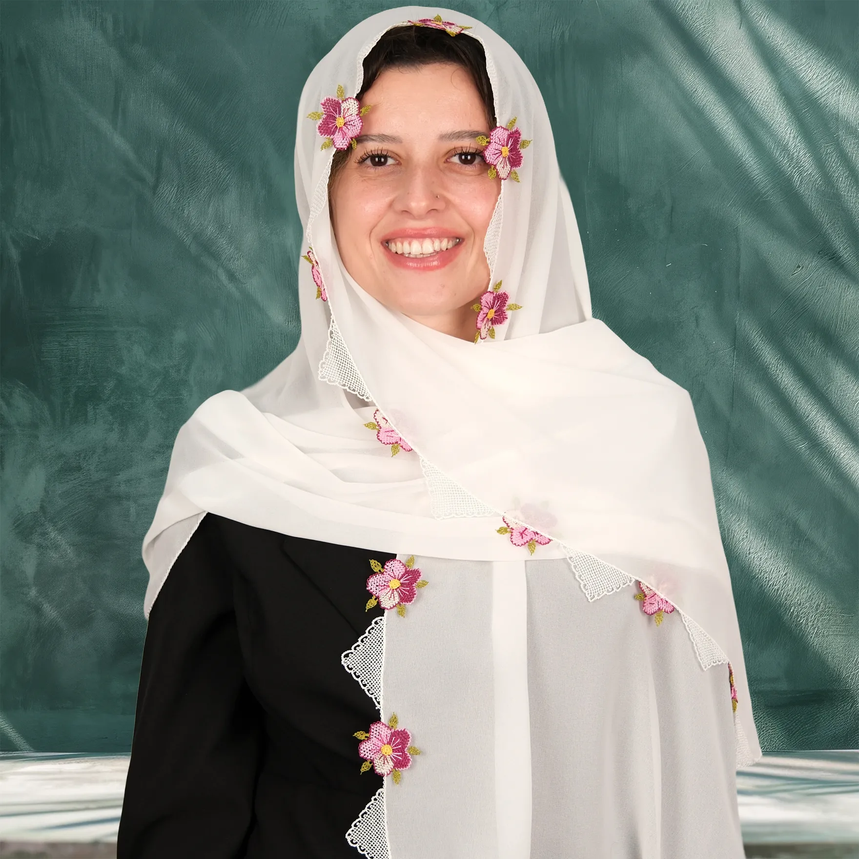 Gönen İğne Oyalı ve Nakış İşlemeli 4'lü Çeyizlik Namaz Seti Resim 7