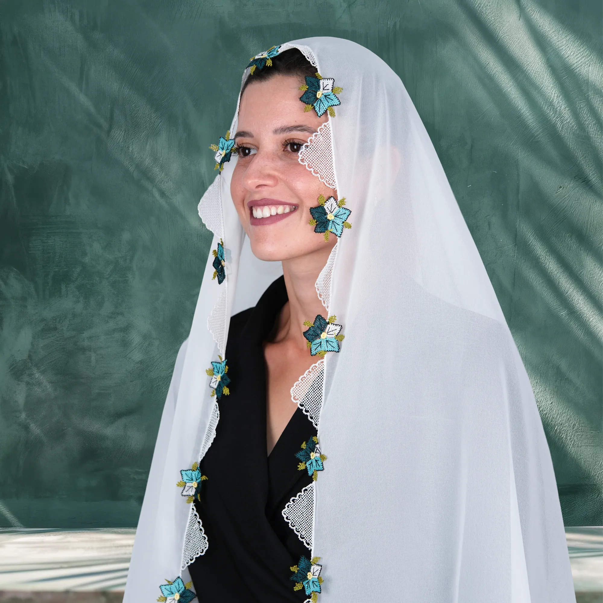 Yıldız Çiçeği Motifli Gönen İğne Oyası Namaz Örtüsü Tesbihli Set Resim 4