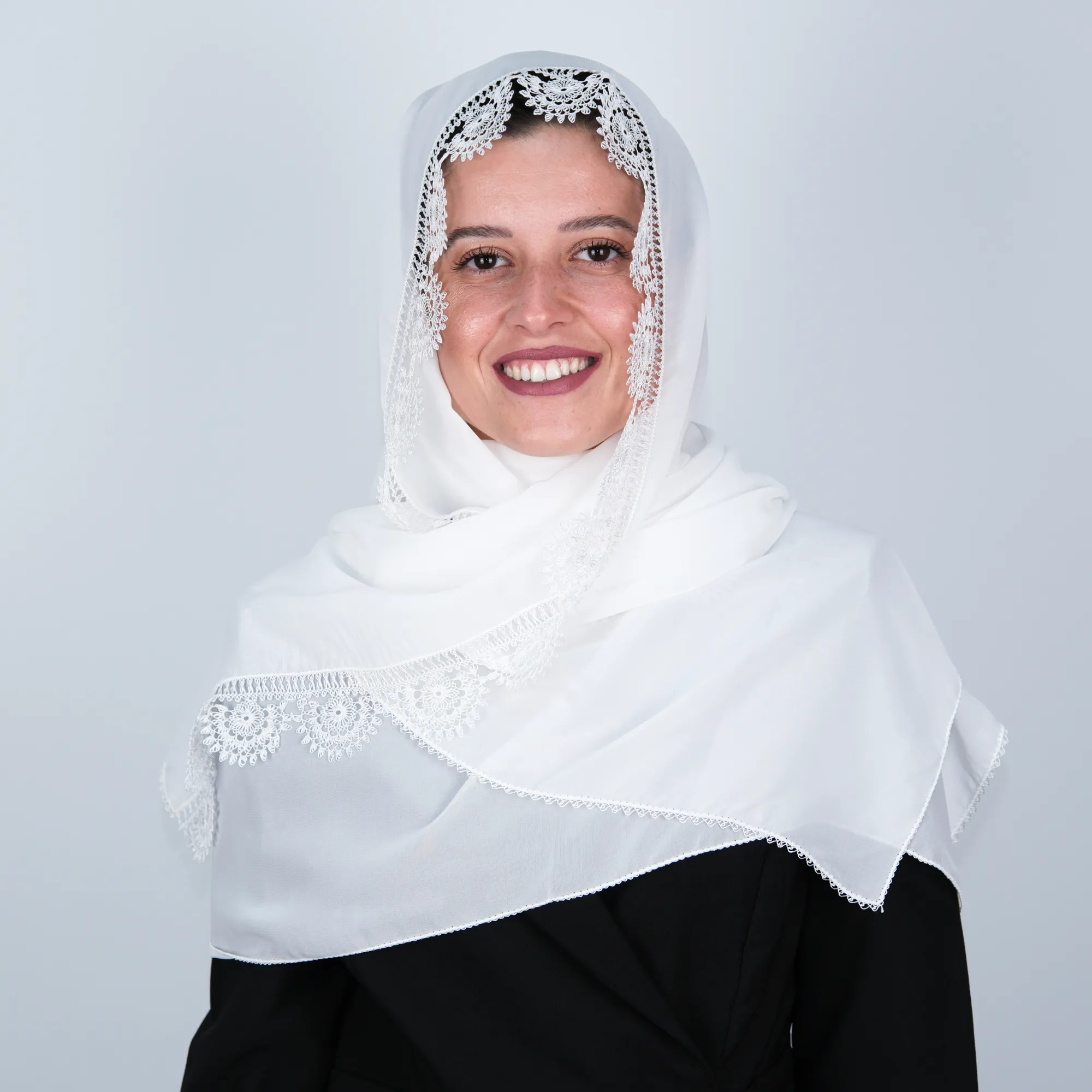 Sıra Yarım Ay İğne Oyası Namaz Örtüsü